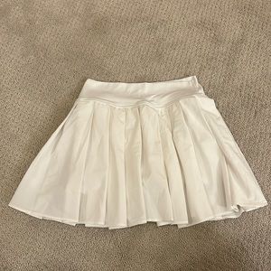 offline by aerie white tennis skirt